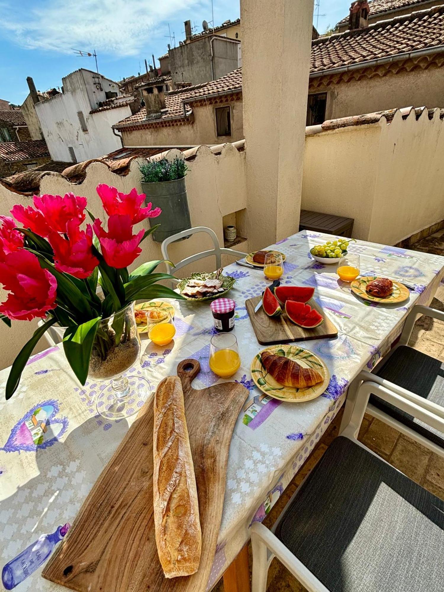 Maison Elsud La Garde-Freinet Centre 3 Chambres Terrasse Parking Экстерьер фото